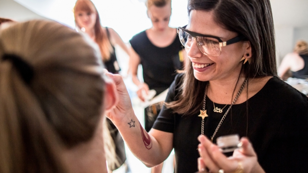 Víme, jaké líčení bude na Mercedes-Benz Prague Fashion Weeku! Víme, jaké líčení bude na Mercedes-Benz Prague Fashion Weeku!
