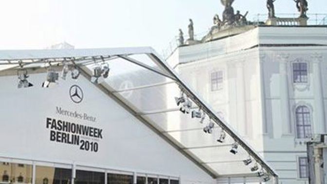 V Berlíně začal Mercedes-Benz Fashion Week