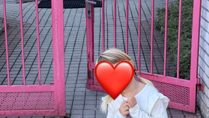 FOTO: Dcera Agáty Hanychové a Jaromíra Soukupa šla poprvé do školky.