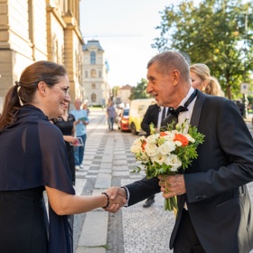 Andrej Babiš vzal svou expartnerku Moniku do společnosti.