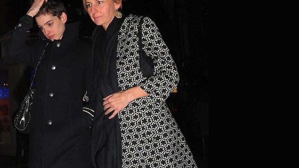 Anne Hathaway hubenější a na kluka Anne Hathaway hubenější a na kluka