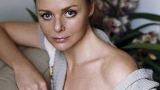 Stella McCartney porodila svého čtvrtého potomka. Dceru!