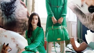 Pohádkový Tim Walker natočil film o kabelkách Mulberry