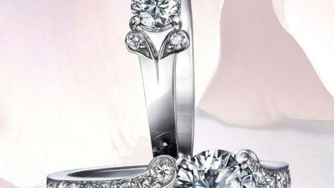 Cartier: Jedinečná žena? Jedinečný zásnubní prsten