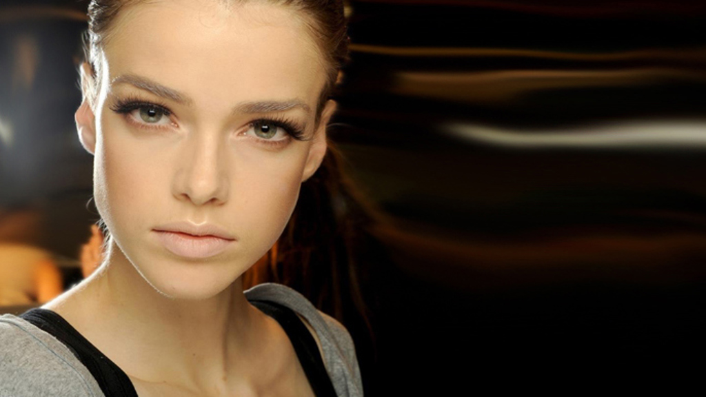 BEAUTY TREND: NUDE RTY BEAUTY TREND: NUDE RTY