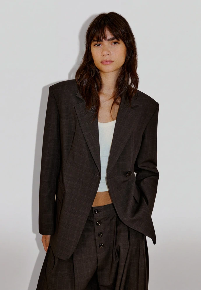 Bershka, 1 299 Kč, prodává Zalando Bershka, 1 299 Kč, prodává Zalando