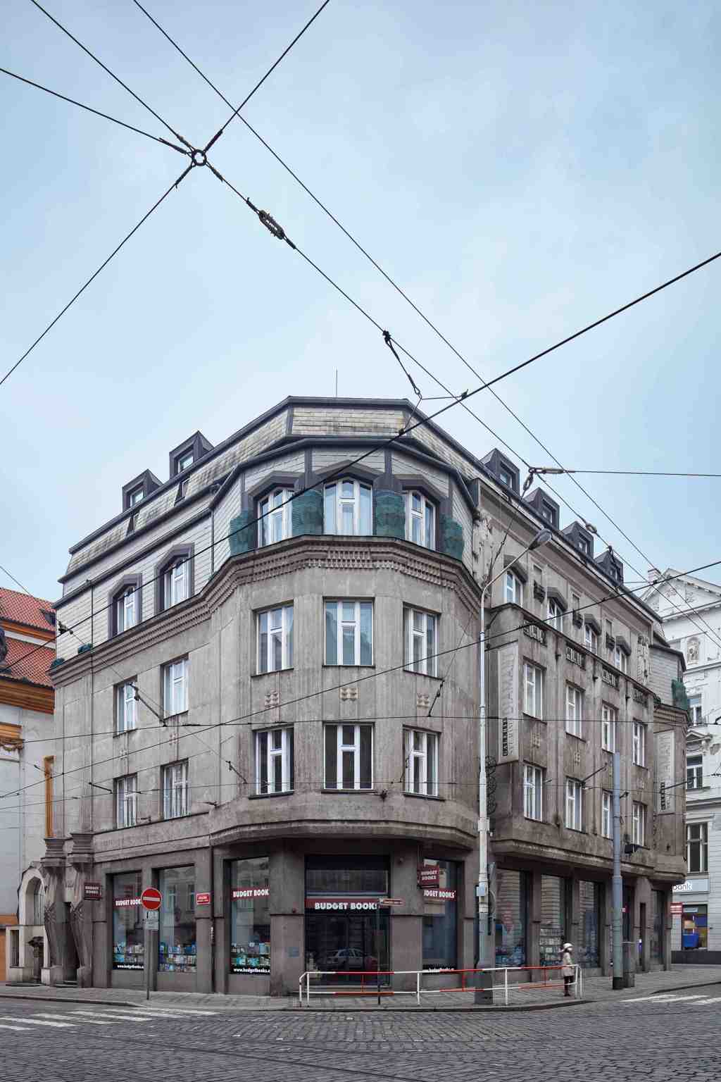 Kubistická asambláž v Praze Kubistická asambláž v Praze
