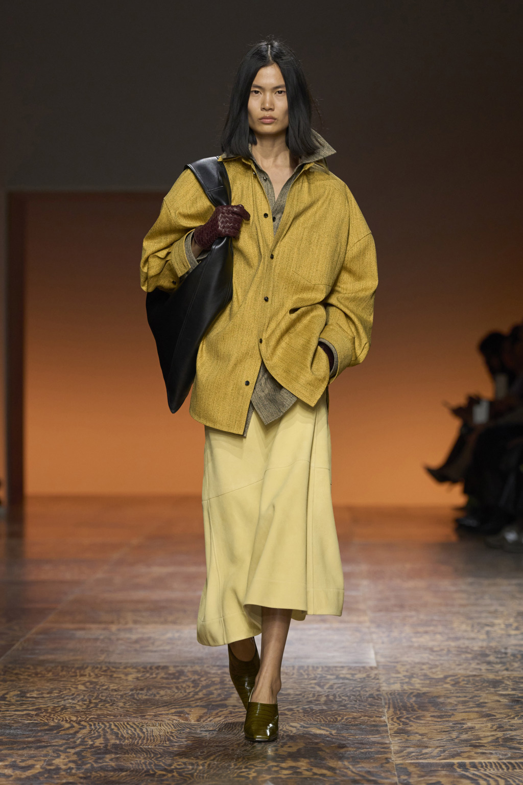  

Prohlédněte si ready-to-wear kolekci Bottega Veneta Fall/Winter 2024...
