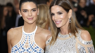 Met gala 2016: Kdo měl na sobě nejvíc cool šaty ze všech?