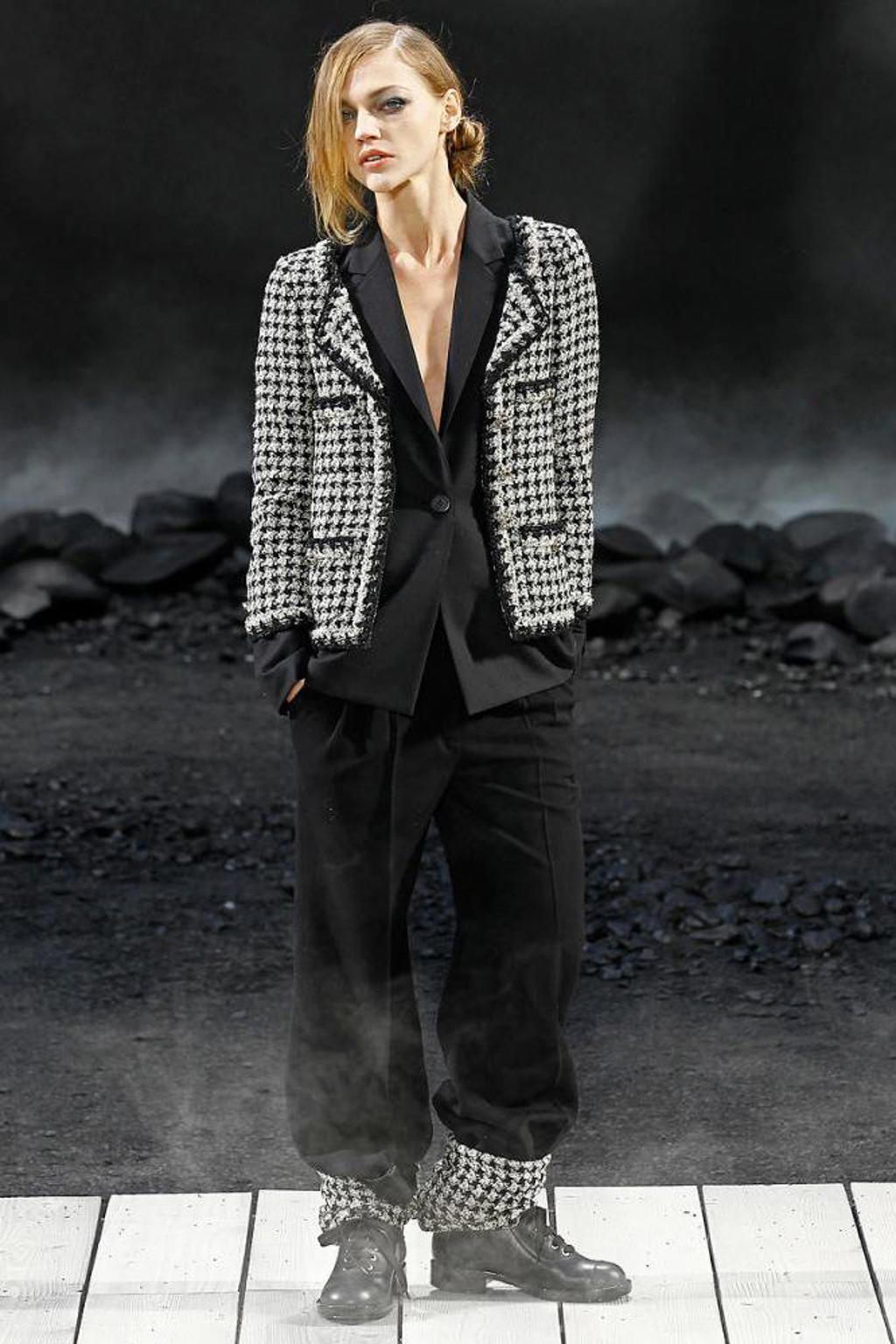 Chanel A/W 2011 Chanel A/W 2011