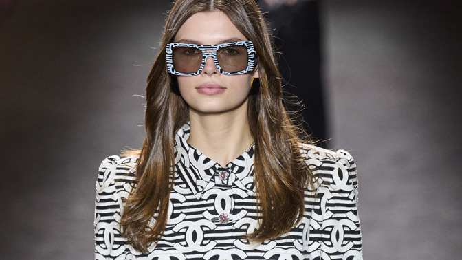  

Chanel
