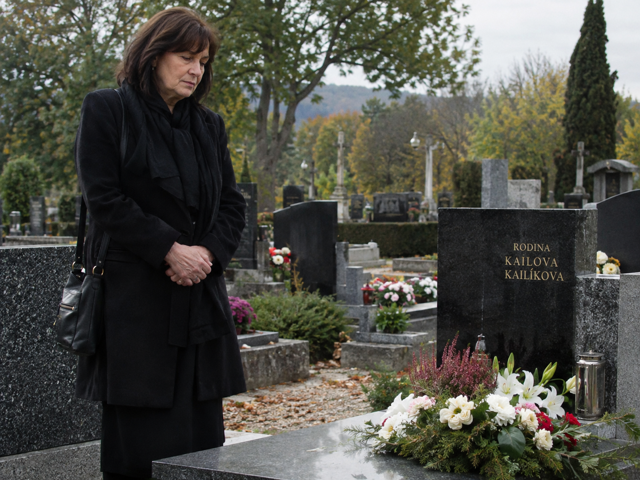 „Začala jsem chodit na pohřby lidí, které skoro neznám,“ říká Liběna. Za divnou zálibou je zvídavost