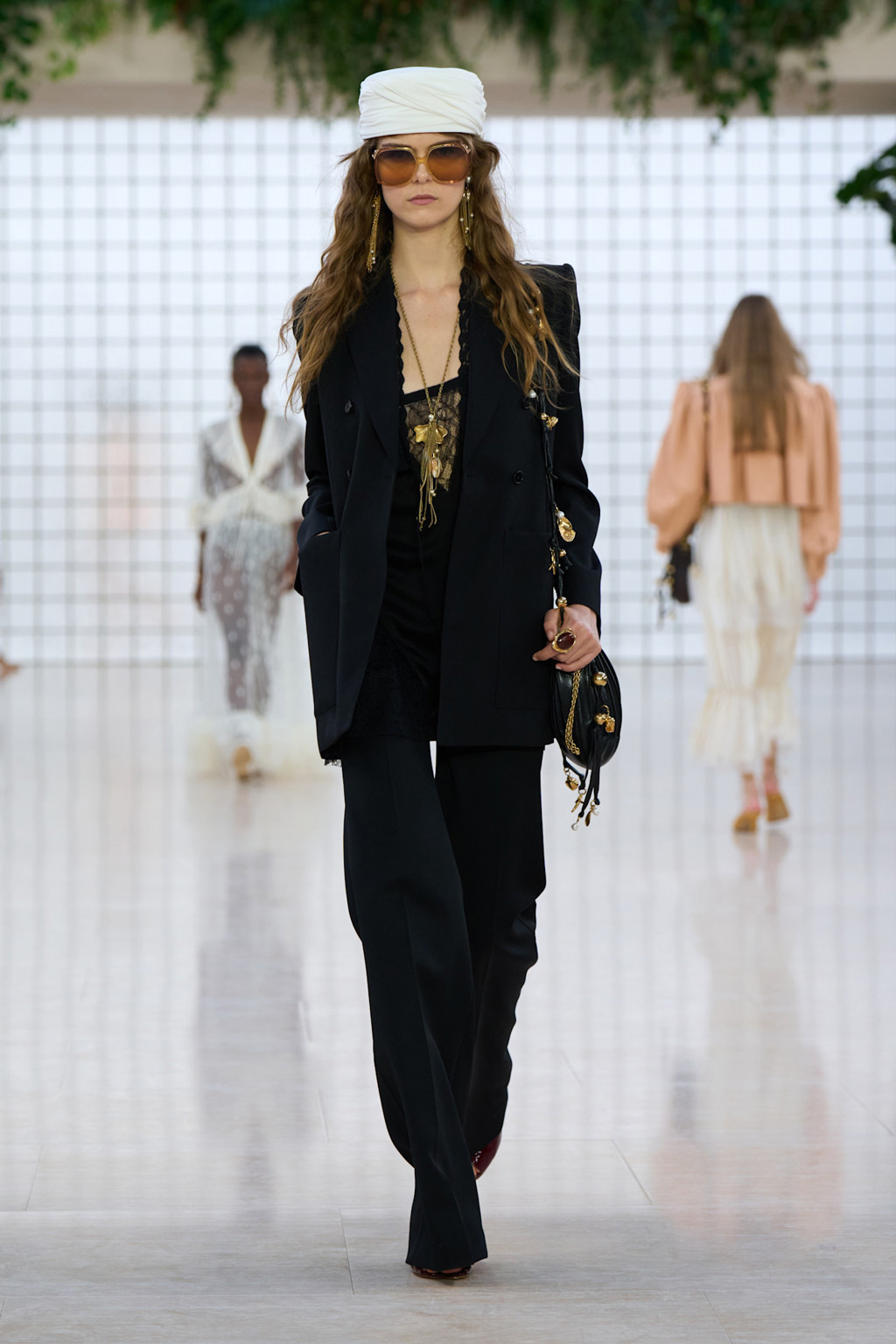 Chloé, SS25 Chloé, SS25