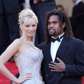 S fotbalistou Christianem Karembeua byli manželé čtrnáct let, zde na snímku z roku 2002