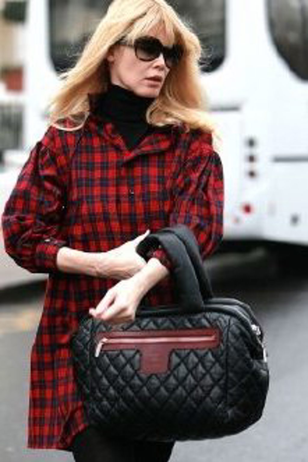 Claudia Schiffer nosí Chanel