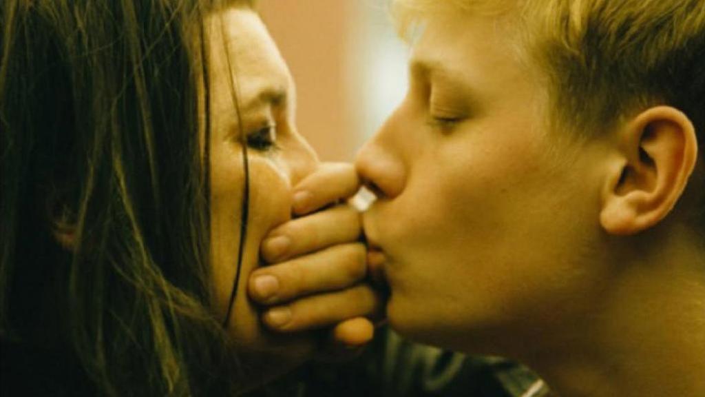 CO O VÍKENDU? FILMY, DESIGNY I KAPELY