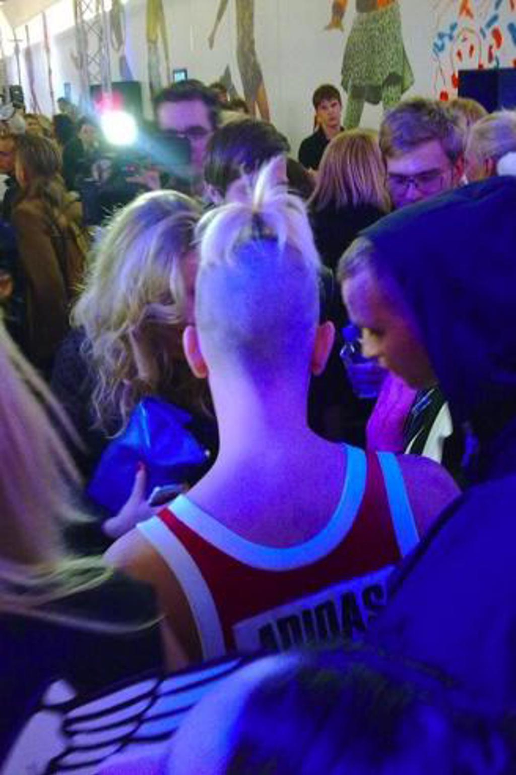 O co jste přišli, když jste tam nebyli: Party Jeremyho Scotta
