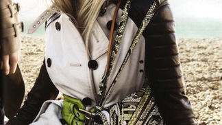Podívejte se na londýnskou přehlídku Burberry Prorsum v přímém přenosu…