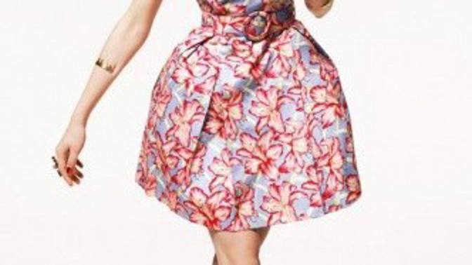 Lily Allen a Lucy In Disguise jdou na trh