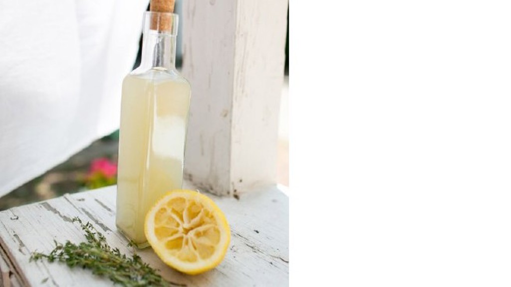 DIY: Přírodní pleťové tonikum DIY: Přírodní pleťové tonikum