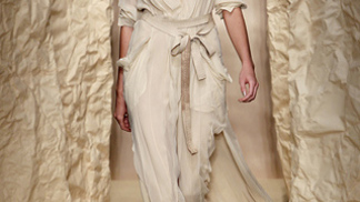 Donna Karan se zamilovala do béžové
