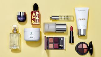 10 luxusních nezbytností z parfumerie Douglas