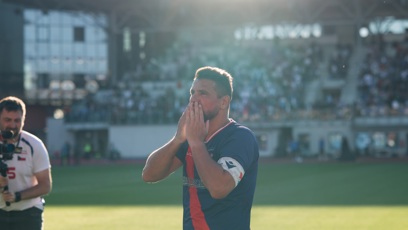 FOTO: Dojatý Milan Baroš.