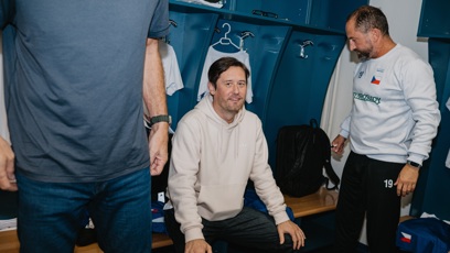 FOTO: Tomáš Rosický přijel podpořit kamaráda.