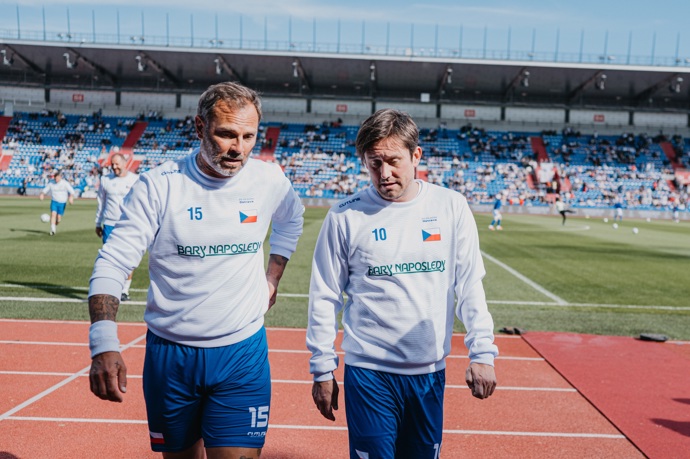Tomáš Rosický na stadionu.