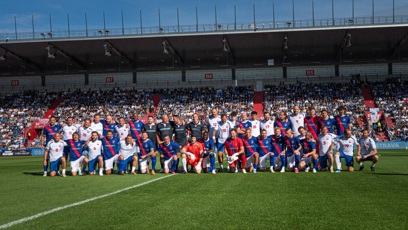 FOTO: Milan Baroš se rozloučil ve velkém stylu.