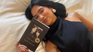 Dua Lipa 95 Service
