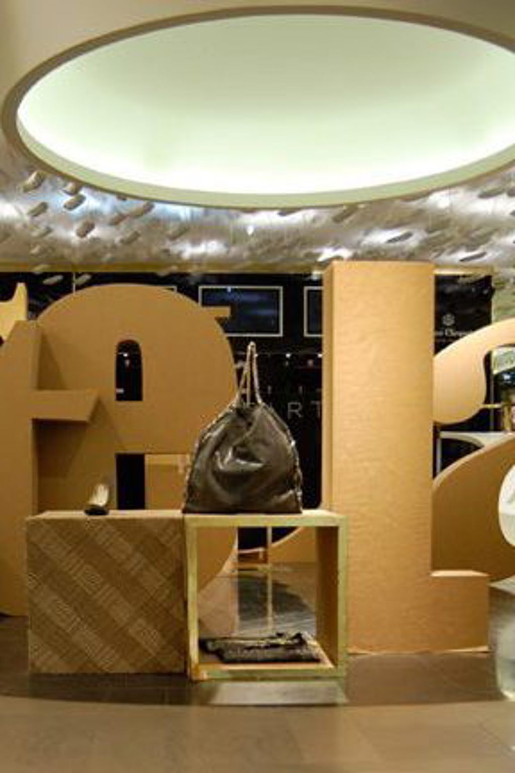 Dvoumetrová Stella McCartney
