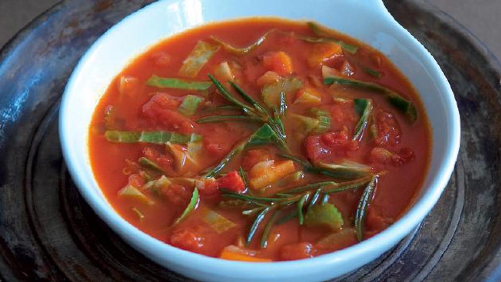 Recept na hustou zeleninovou polévku s quinoou Recept na hustou zeleninovou polévku s quinoou
