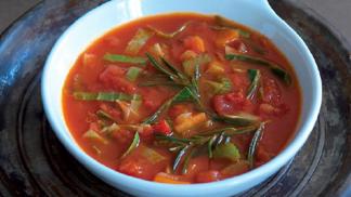 Recept na hustou zeleninovou polévku s quinoou