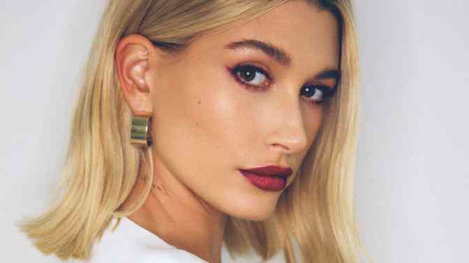 Hailey Bieber
