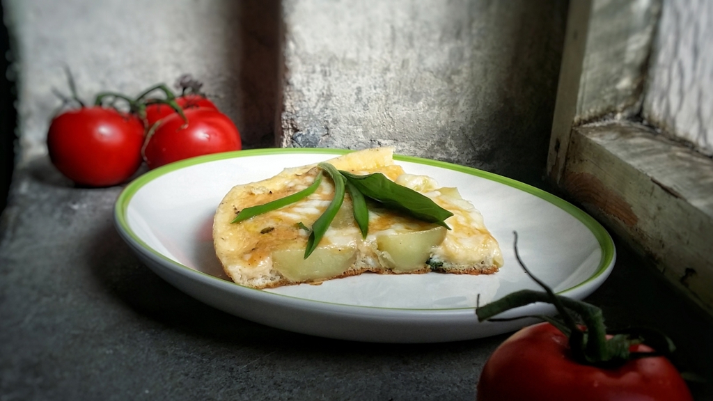 ELLE Menu: Omeleta s medvědím česnekem ELLE Menu: Omeleta s medvědím česnekem