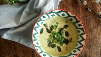 ELLE Menu: Polévka z pečeného květáku