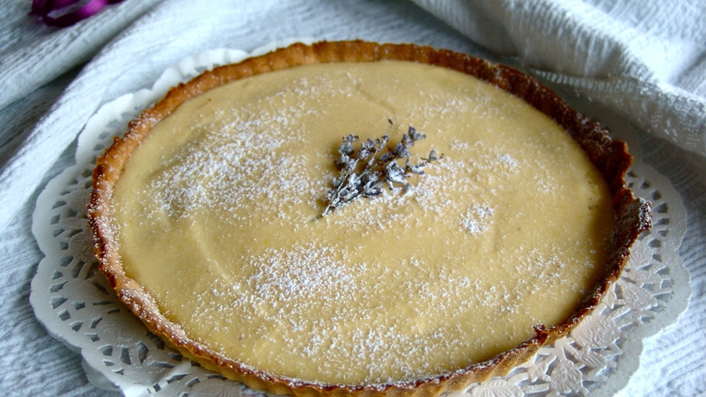 ELLE menu: Tarte au citron s levandulí ELLE menu: Tarte au citron s levandulí