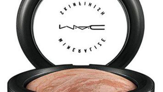 Elle miluje: Mineralize Skinfinish od MAC