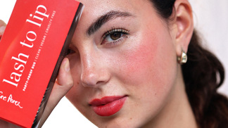Ere Perez: přírodní make-up, který pečuje. Čistý skinimalismus