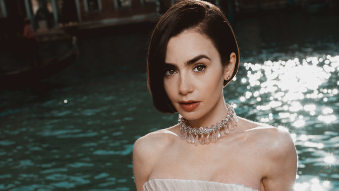 Lily Collins