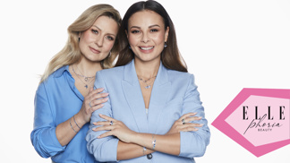 Tváří klenotů od značky Apart je Monika Bagárová s maminkou