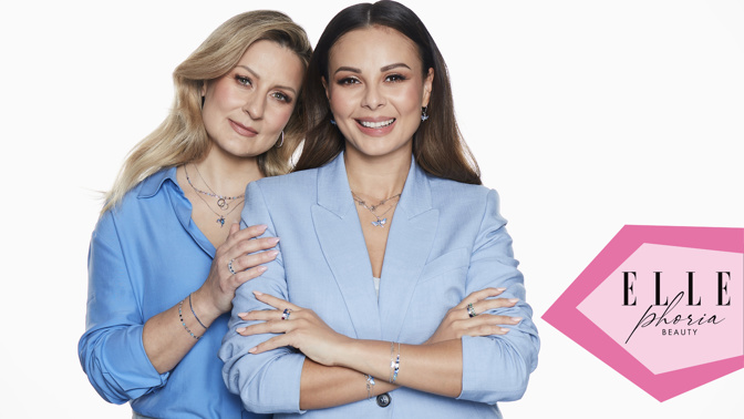Tváří klenotů od značky Apart je Monika Bagárová s maminkou