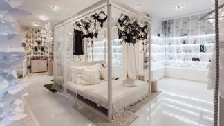 NAVŠTIVTE PRVNÍ CONCEPT STORE S INTIMNÍMI POMŮCKAMI