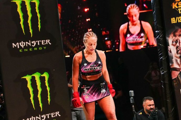 Hanka Gelnarová na turnaji KSW 121 v Liberci na vítězství nedosáhla.