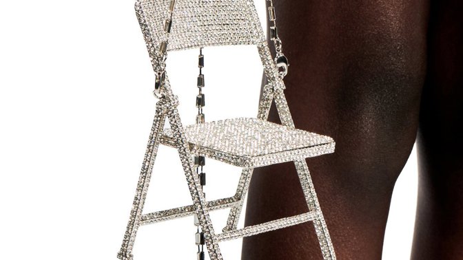 CRYSTAL CHAIR BAG/AREA