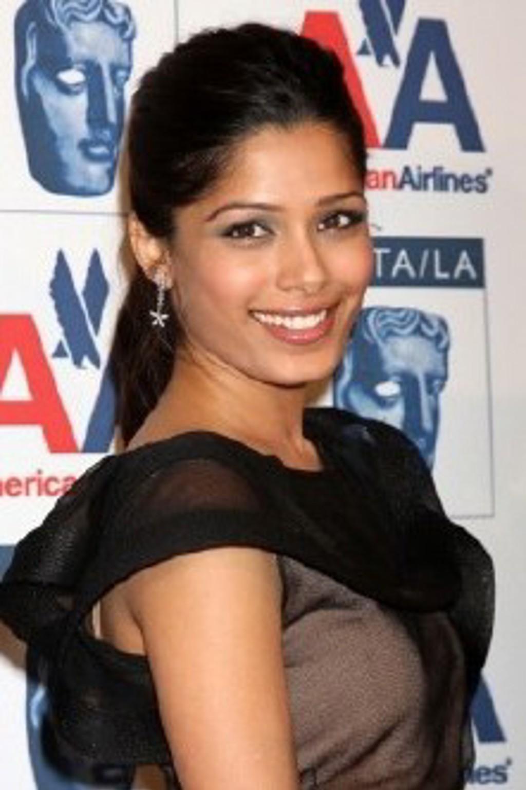 Freida Pinto radí, jak na krásu