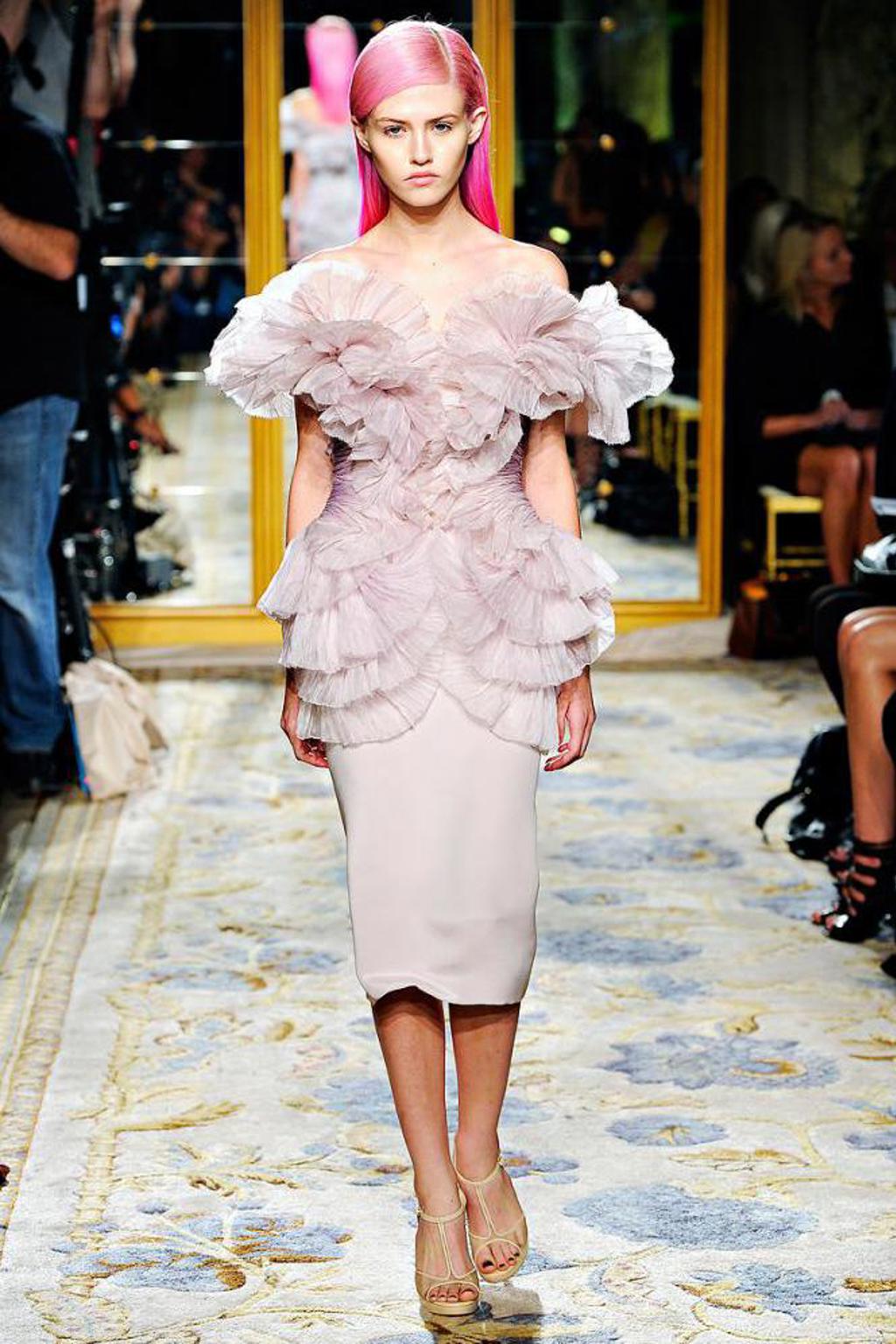 FW NY: Klidná bouře Marchesa FW NY: Klidná bouře Marchesa