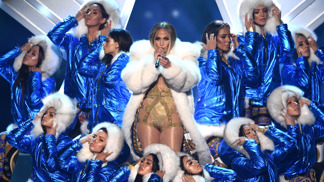 Jennifer Lopez zazářila s diamanty Tiffany na 2018 MTV Video Music Awards 