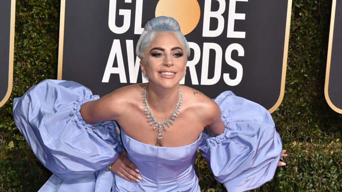 Lady Gaga předvedla na Zlatých glóbech 20karátový diamant Tiffany & Co.
